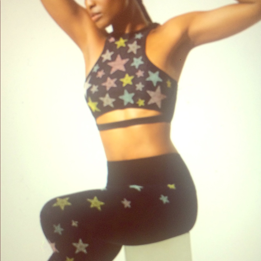 Carbon 38 athletic wear set